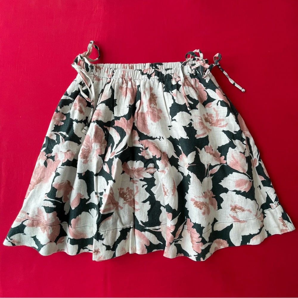Abercrombie and Fitch Floral Skirt Size XS